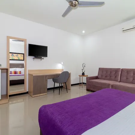 Hotel Baroca Monteria Exterior photo
