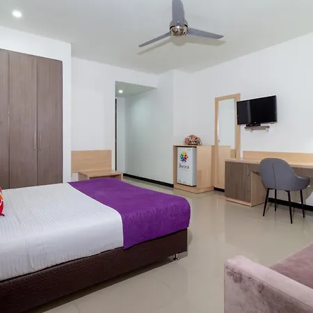 Hotel Baroca Monteria Exterior photo